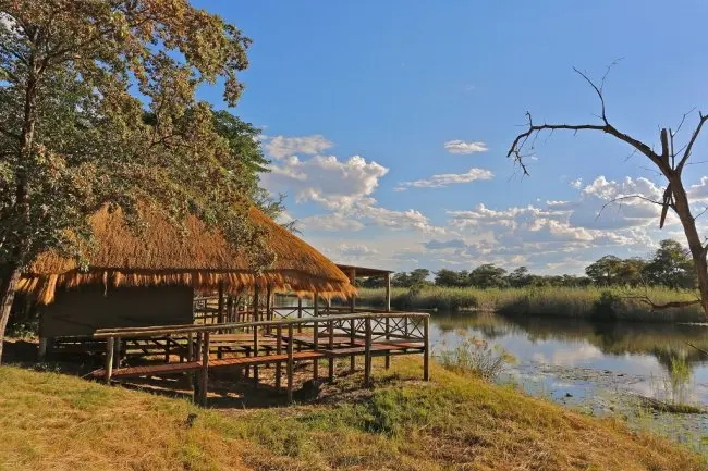 River Chalet Architecture